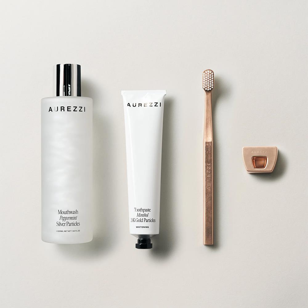 Aurezzi Gift Box Silver Ağız Bakım Suyu 200ML Peppermint Menthol White Diş Macunu 75ML Rose Gold Medium Diş Fırçası Rose Gold Tutacak Set