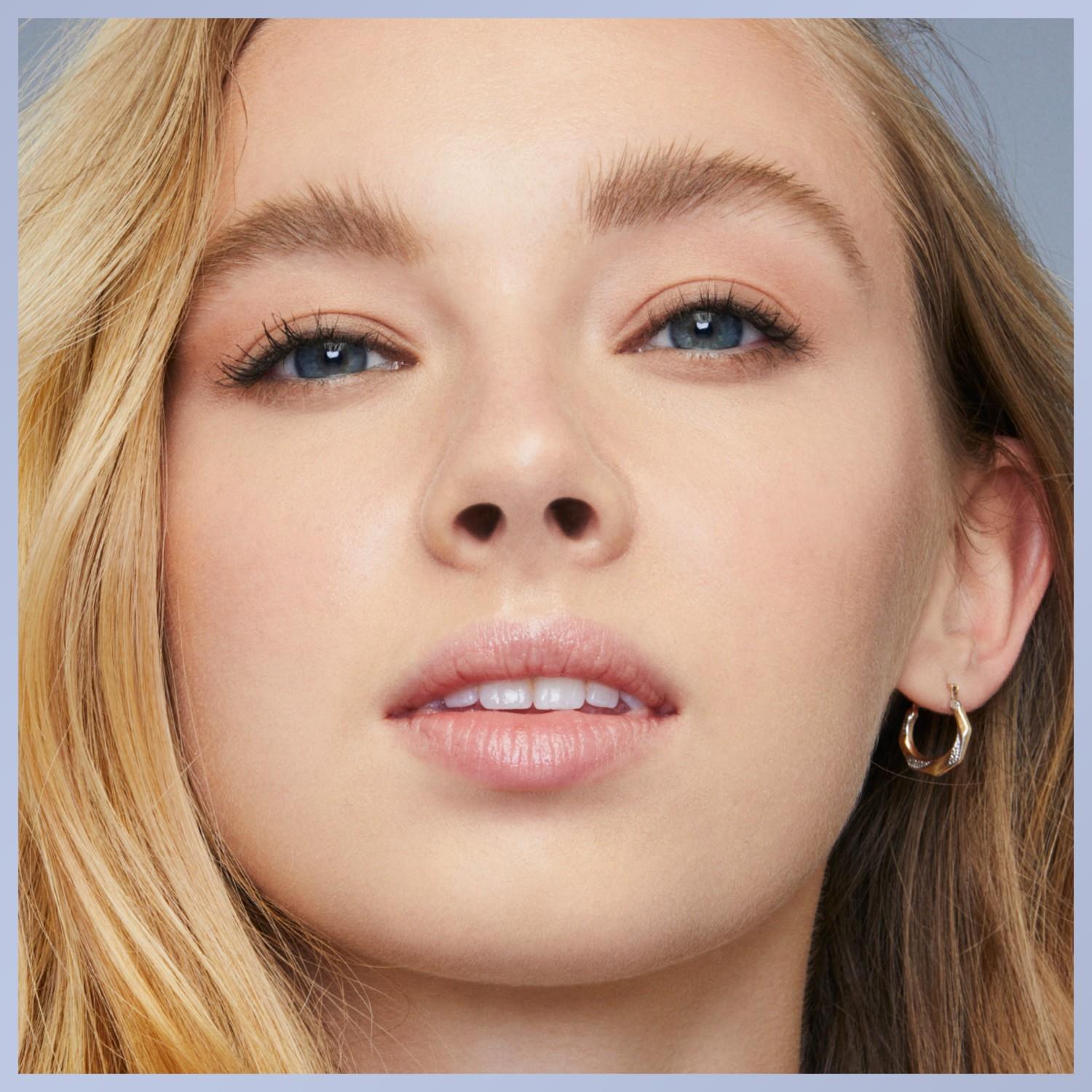 Maybelline Kaş Kalemi Tattoo Brow Lift Stick 00 Clear